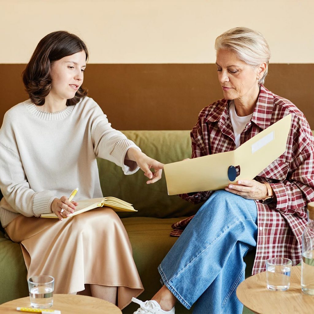 Persönliche Beratung zur Hilfe und Unterstützung im Alltag – Alltagshilfe, Antragsunterstützung und Entlastung für Angehörige in Köln